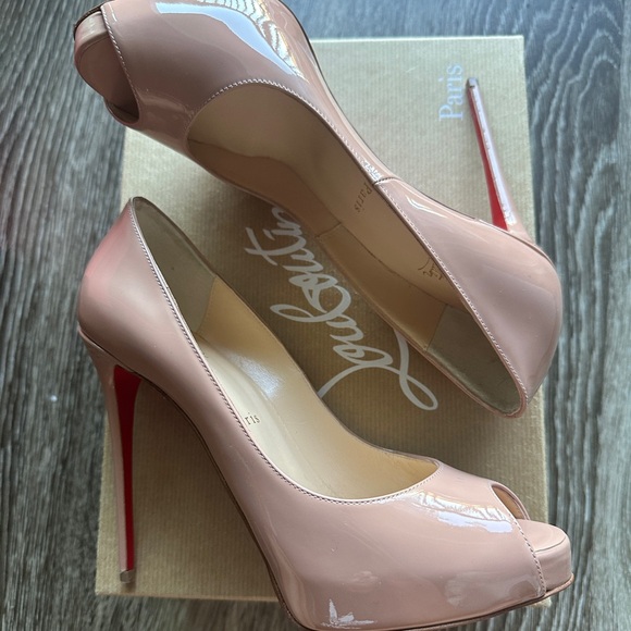 NIB CHRISTIAN LOUBOUTIN Patent Leather Privé Open Toe Pump 120 - Picture 14 of 16